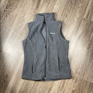 Columbia Fleece Vest gray size small